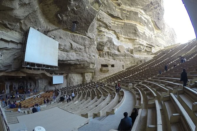 Coptic Cairo and the Cave Church